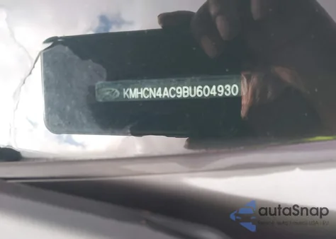 2011 Hyundai Accent Gls z USA, uszkodzony, nr VIN KMHCN4AC9BU604930